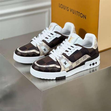 lv giày